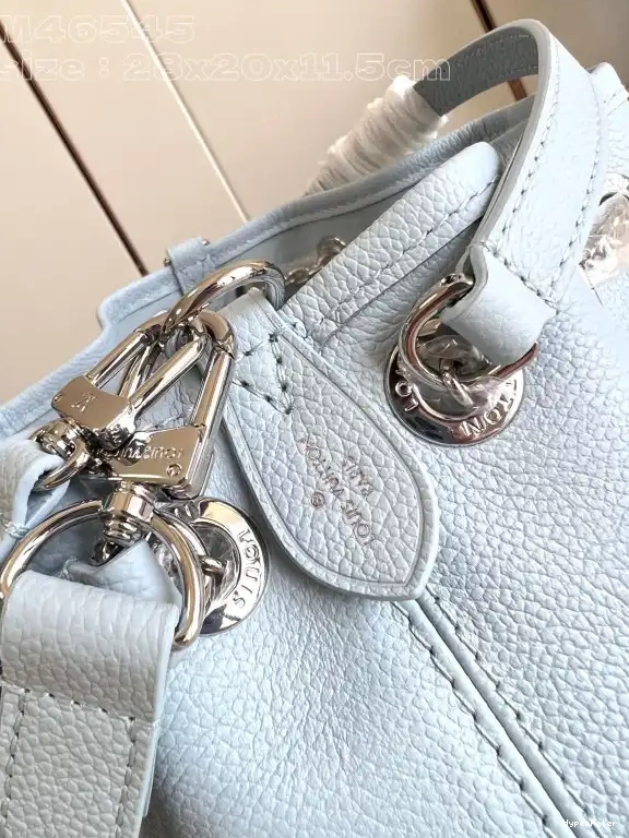 Bundle-28*20*11.5CM LOUIS Summer VUITTON 0526